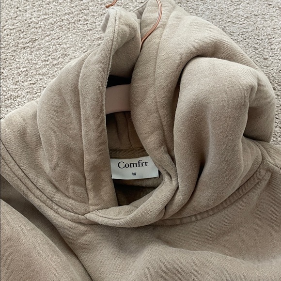 COMFRT Sweater (M) & Cuffed Sweatpants (S) in mocha brown color - Picture 10 of 11